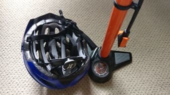 Helmet and tire pump 2