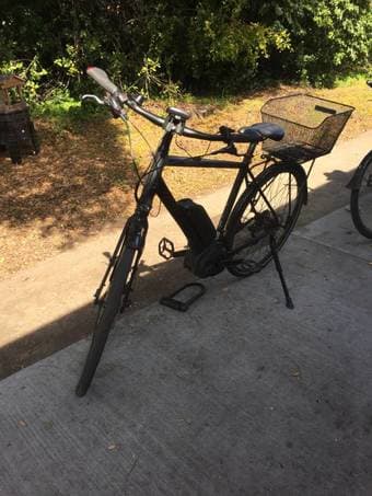 Trek xm-700+ electric bike in black! 1