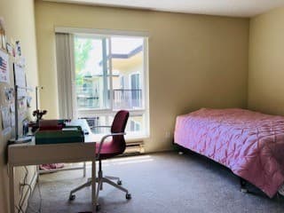 Oak Creek Apartment Sublease(6/15-8/8) 1