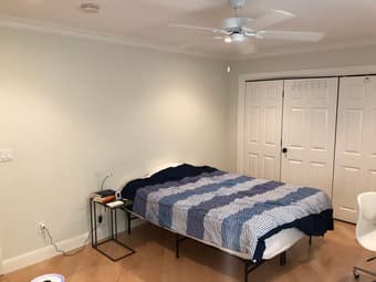 Sublet near Stanford - Hardwood, super clean, 6/15-9/15 Master Bed 2