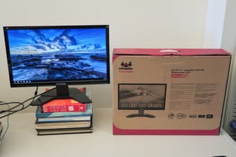 22 inch Full HD Widescreen LCD Monitor (Viewsonic) 1