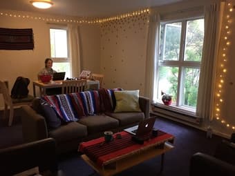 Sublet room in beautiful Rains 4bdr - female - Jun7 - Sep23 3
