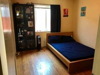 Room in Large Sunnyvale Home with Yard Available 1