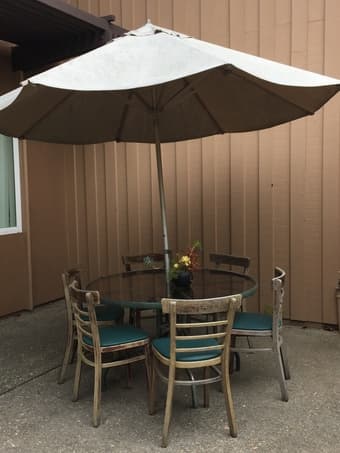 Selling outdoor dining 1