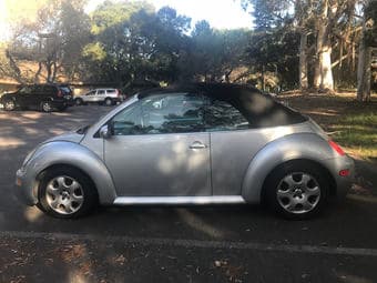 2003 Volkswagen New Beetle Silver Convertible 1