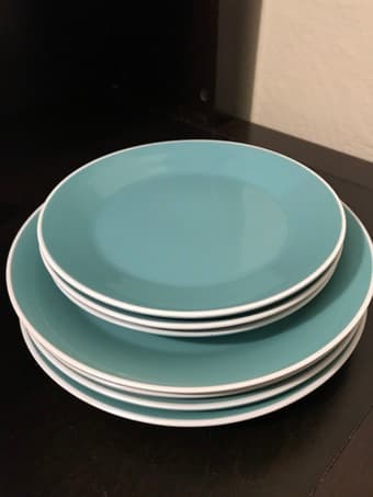 Dish and cup set 1