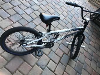 woman bicycle,  and trailor for sale 1