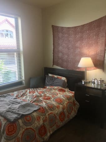 Summer Sublet in Spacious Munger Quad (female) - June 10-Sept. 20 1