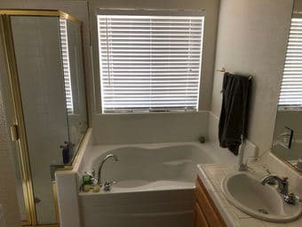 Summer Sublet! Great Community for Grad Students 3