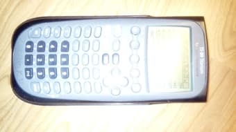 Almost new TI-89 graphic calculator 3