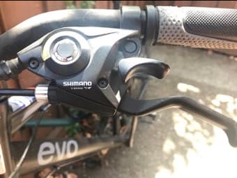 Black Evo Mens Bike 2