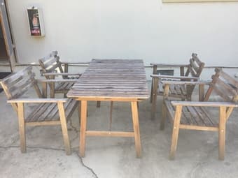 Outdoor table and chairs 1