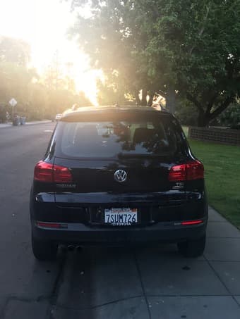 VW Tiguan for sale - perfect for CA roadtrips and weekends in Tahoe 1