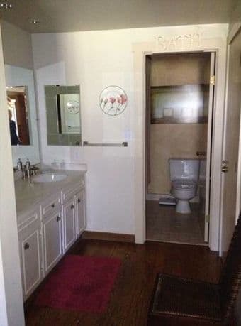 Summer Sublet in Menlo Park: 2BR/1BA floor in 4BR/2.5BA House. 1