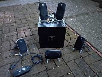 Logitech THX Z-5300 *SPEAKER SYSTEM* 1