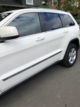 2011 Jeep Grand Cherokee 3