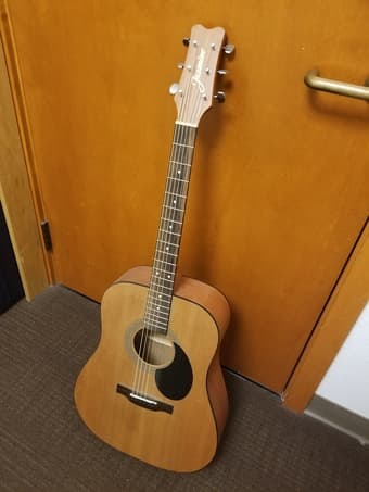 Jasmine Acoustic Guitar Like New! 1
