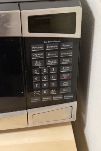 GE Microwave 2