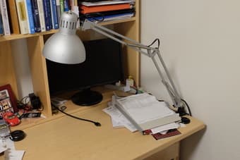 Desk lamp 3