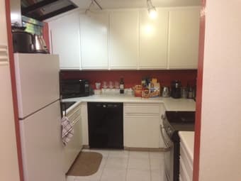 Fully furnished room in 2bd/1.5ba condo for July 2018 1