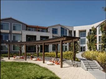 mountain view luxury 1b1b in 2b2b available Jun-Dec - $1900 2