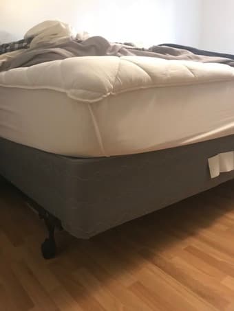 Full mattress (with mattress protector) + boxspring + frame 1