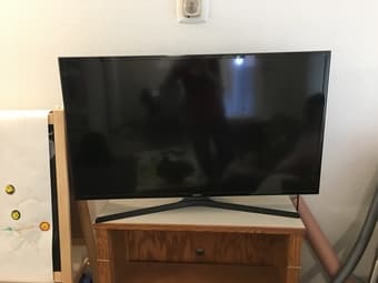 Samsung 40inch full LED smart TV 1