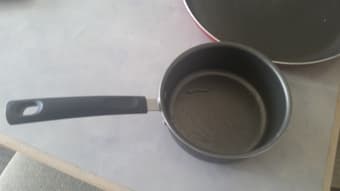 Misc pots/pans 1