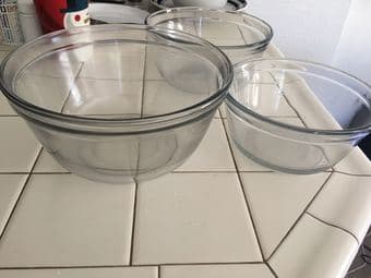Mixing bowls 2