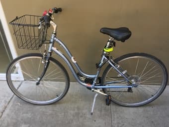 Jamis Citizen 1 Step-Through Women’s Bicycle + ALL the Accessories 1