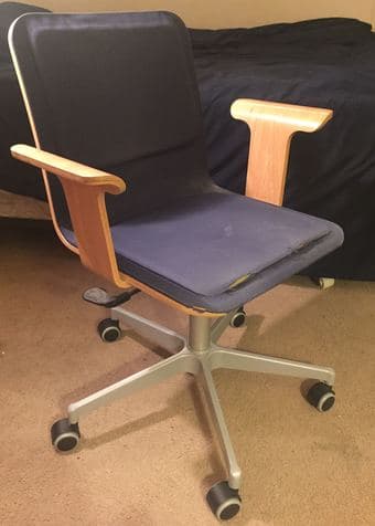 DESK CHAIR 1