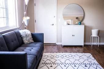 Spacious modern furnished room. Internet, utilities& supplies included 1