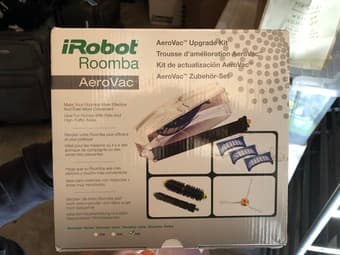 iRobot Roomba + Aerovac Upgrade Kit 2