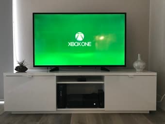 Toshiba TV 1
