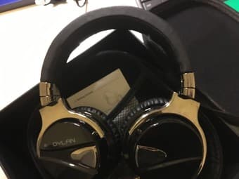 ANC headphones 2