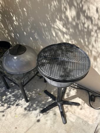 Electric barbecue grill 2