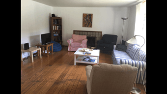 Master bdrm suite in large home. Big pool!! Great roommates! 2