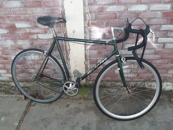 Bike for tall person (over 5'11") + helmet and lock 1