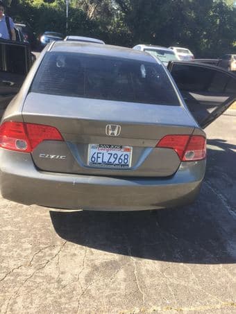 Honda Civic 2008, LX Sedan 4D 3