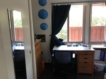 Room in Escondido Village to Sublet 06/26-08/24 2