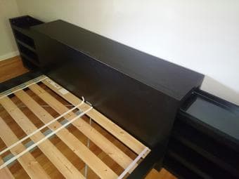 Great condition queensize bed, black-brown 2