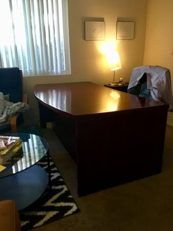 Beautiful Mahogany Large, Solid Desk 1