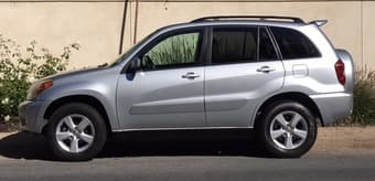 2005 Toyota Rav-4 L 1