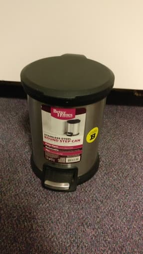 Small stainless steel stepcan 1