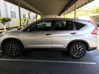 2016 Honda CRV low mileage for sale 3