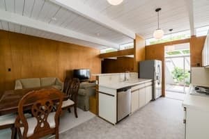 Private bedroom in a fantastic house - come check it out! 1