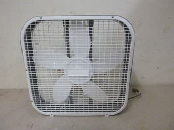 Holmes Box Fan 1