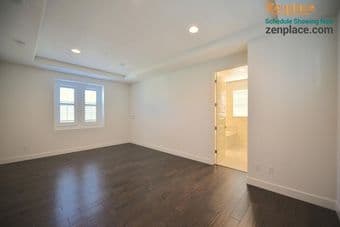 Gorgeous Master Suite in Mountain View 3