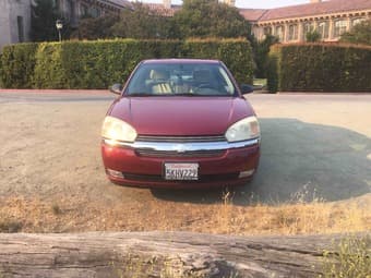 2004 Chevrolet Malibu LT sedan 1