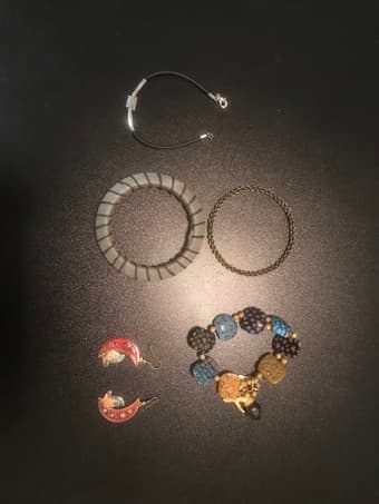 Accessories 1